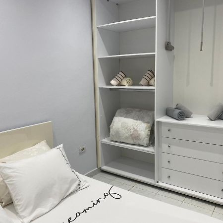 E&B Cosy Apartment Тирана Экстерьер фото