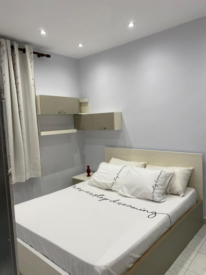 E&B Cosy Apartment Тирана Экстерьер фото