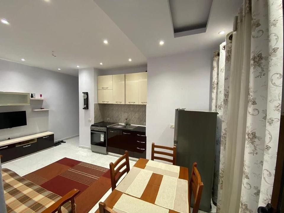 E&B Cosy Apartment Тирана Экстерьер фото