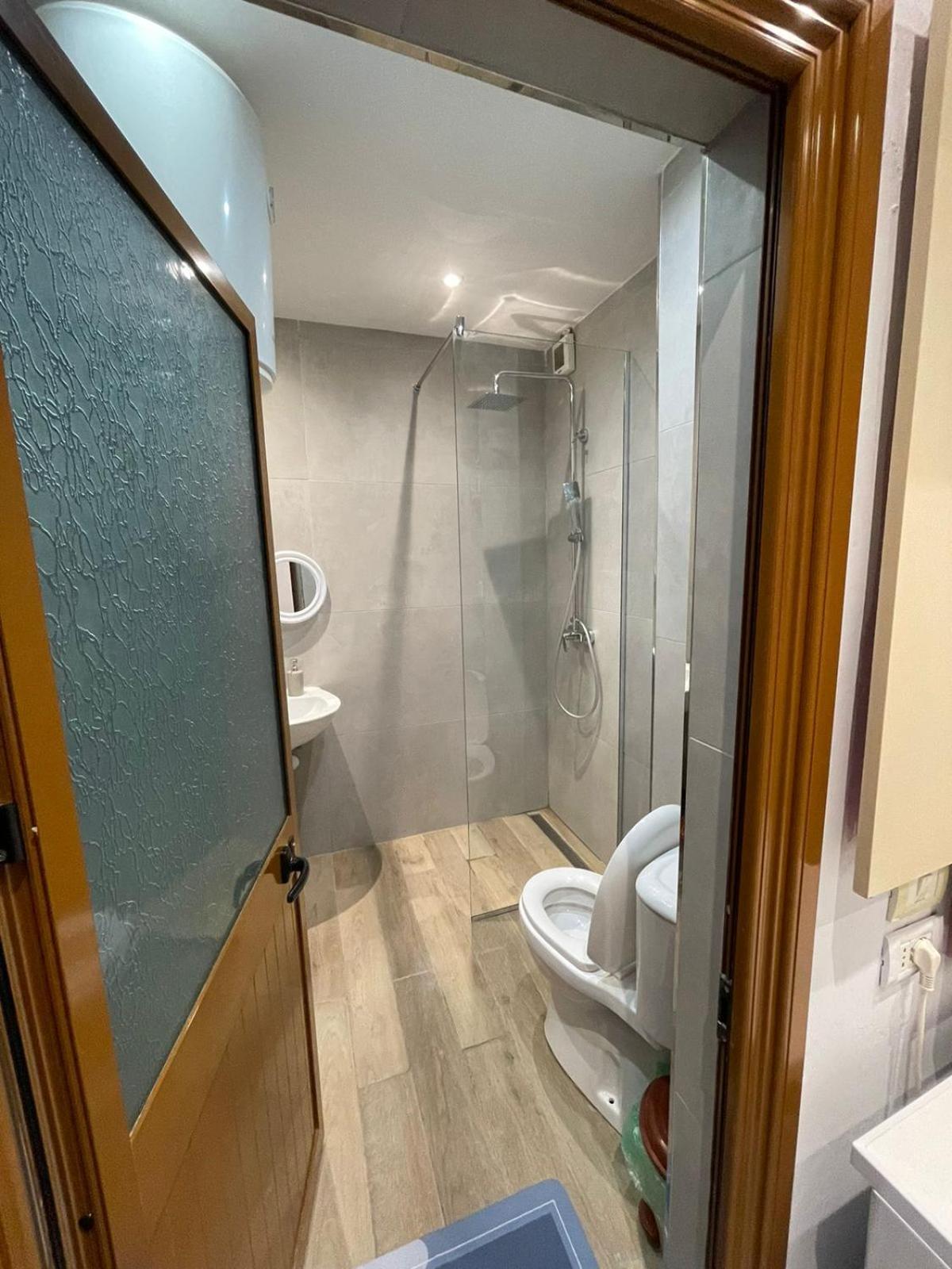E&B Cosy Apartment Тирана Экстерьер фото